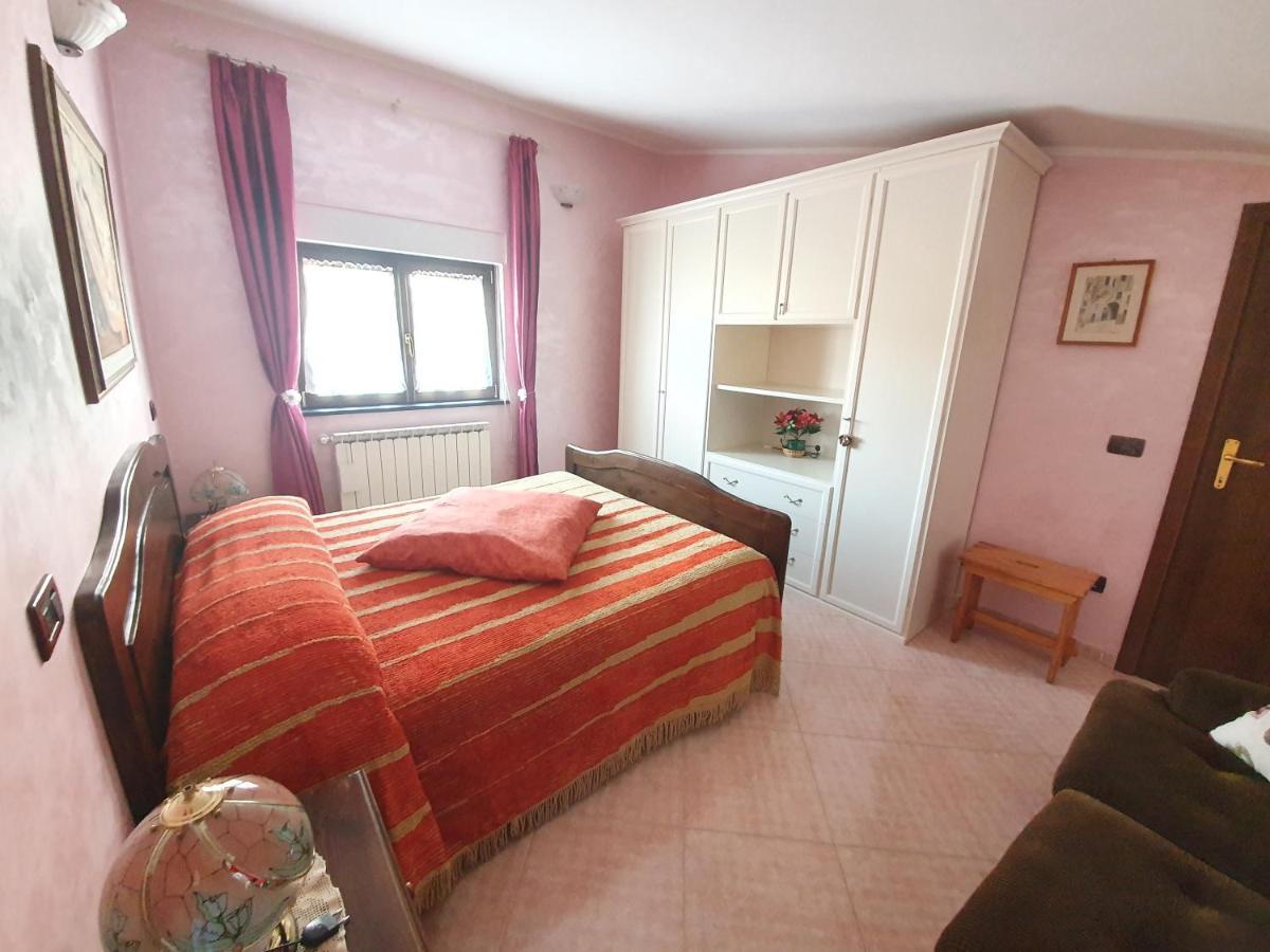 Lilly'S House Villa Castel Di Sangro Dış mekan fotoğraf